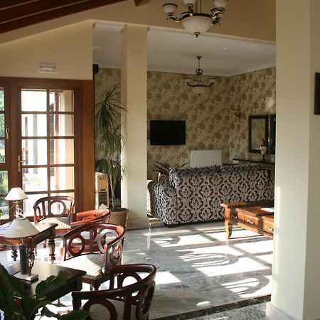 Hotel Valle Las Luinas โซโตเดอลุยญา ภายนอก รูปภาพ