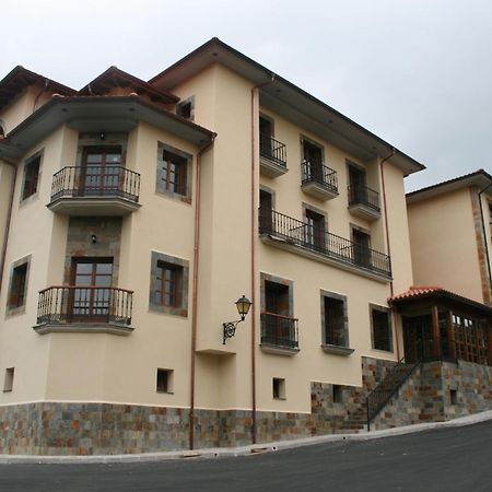 Hotel Valle Las Luinas โซโตเดอลุยญา ภายนอก รูปภาพ