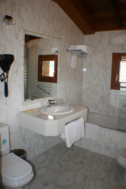 Hotel Valle Las Luinas โซโตเดอลุยญา ห้อง รูปภาพ