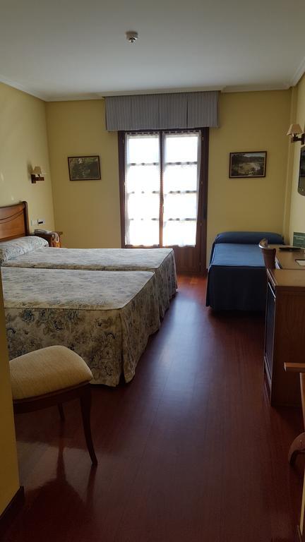 Hotel Valle Las Luinas โซโตเดอลุยญา ภายนอก รูปภาพ