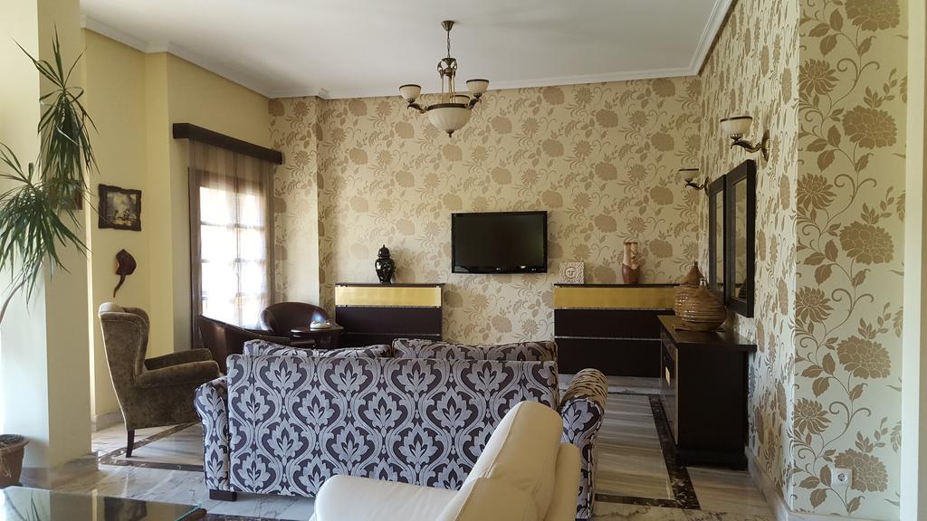 Hotel Valle Las Luinas โซโตเดอลุยญา ภายนอก รูปภาพ